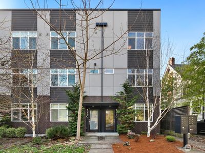 711 Federal Avenue E #D, Seattle, WA, 98102