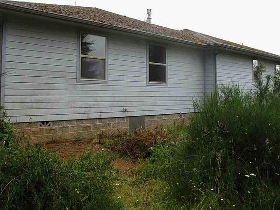 2nd image of 47500 Pacific View Rd