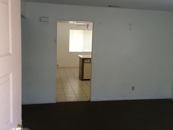 5th image of 509 W Limited St APT D