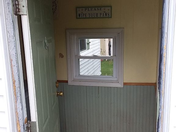 mudroom