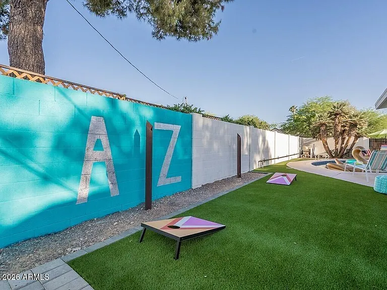 3302 E Turquoise Ave — Photo 52