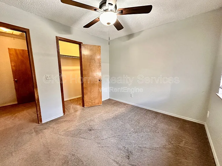8712 Rayburn Ave — Photo 21