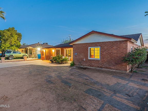 3rd image of 2907 E Brill St