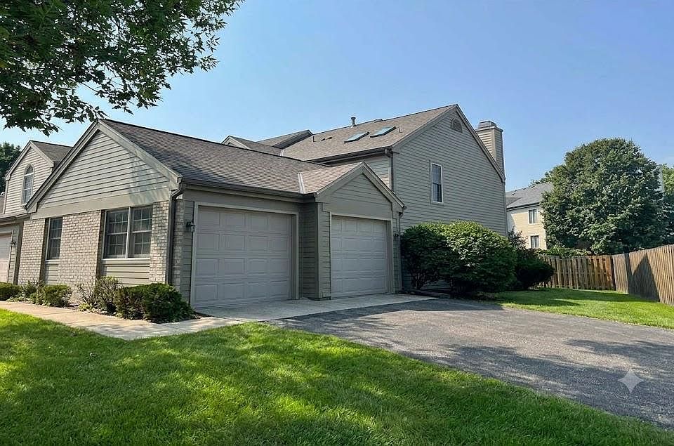 1st image of 1612 Rose Hill Cir