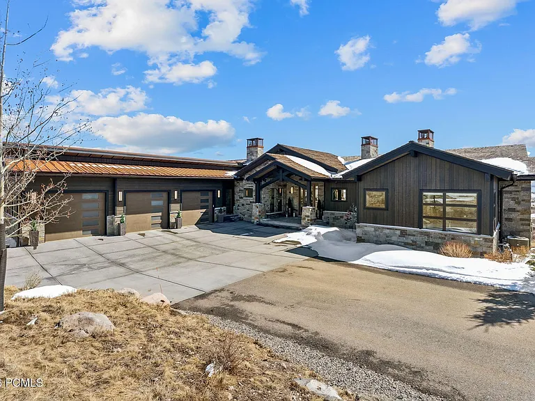 3450 E Ridgeway Dr — Photo 66