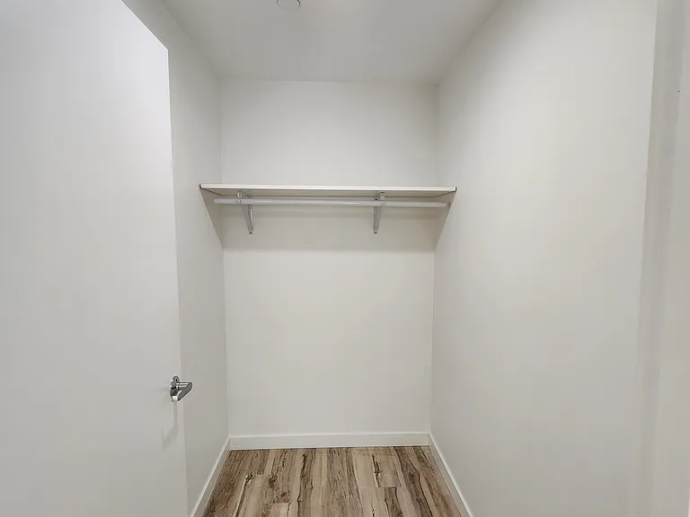 Russo Apartments — Photo 71