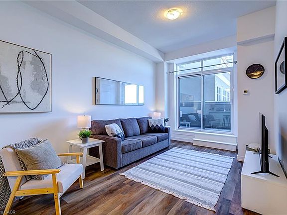 5th image of 450 Dundas St E #516