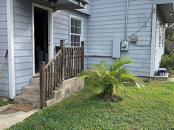 3rd image of 3810 Southmore Blvd