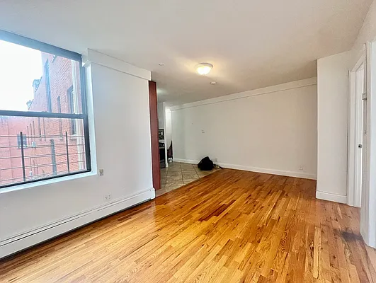 Rented by Arché Nest | media 4