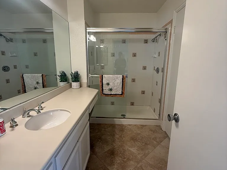 38921 Wisteria Dr — Photo 15