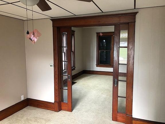 5th image of 310 Walton Ave