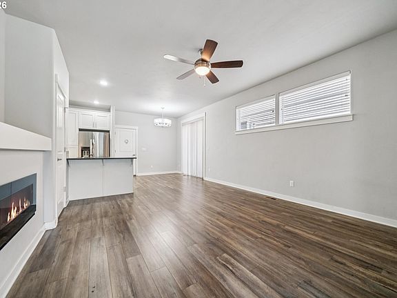 4th image of 5231 SE Davis Rd