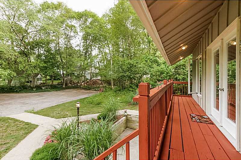 17 Fairview Ave, West Warwick, RI 02893 Zillow