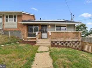 2917 Oxon Park St, Temple Hills, MD 20748