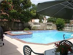 4th image of 4702 Abingdon Ct