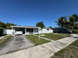 19821 NE 12th Ct, Miami, FL 33179