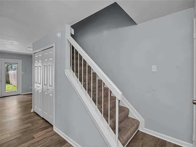 278 Thalia Trace Dr — Photo 3