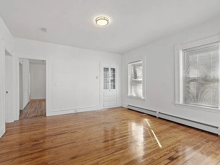 18 Ingalls St #3 — Photo 6