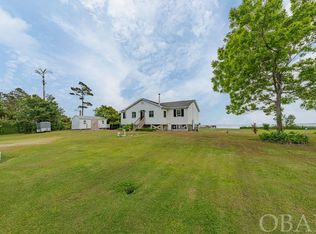 131 Bayview Dr, Stumpy Point, NC 27978