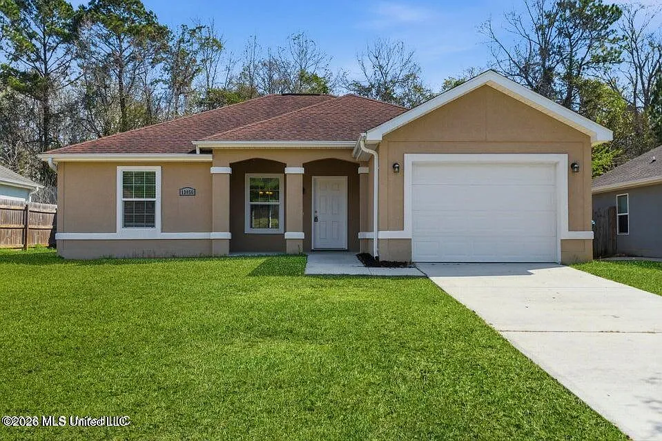 3 bed, 2.0 bath, 1312 sqft, $1,650 — Photo 1