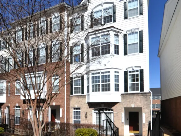 14851 Cloverdale Rd, Woodbridge, VA 22193