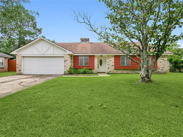 421 Broken Bough Dr, Slidell, LA 70458