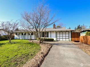 8504 Quinault Drive NE, Olympia, WA 98516