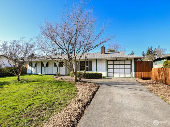 8504 Quinault Drive NE, Olympia, WA 98516