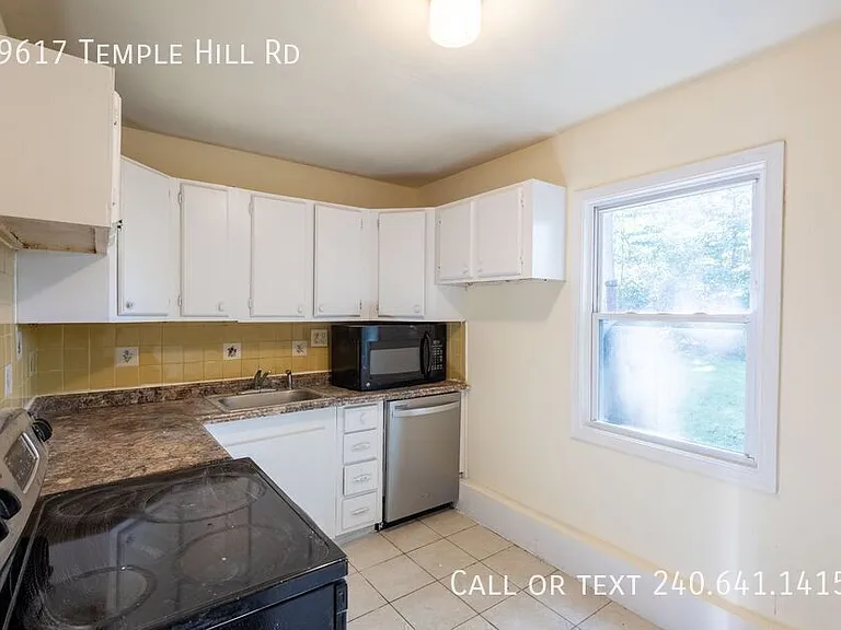 9617 Temple Hill Rd — Photo 8