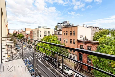 Rented by Rennit Inc.