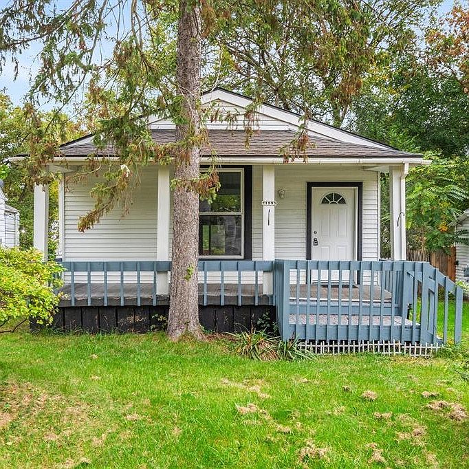 1st image of 21335 Negaunee St