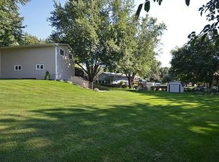 6501 Bluebird Dr N, Maple Grove, MN 55369