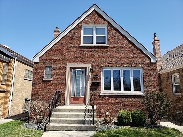 1st image of 6215 S Melvina Ave