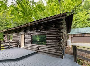 97 Gurnee Rd, Newark, NY 14513