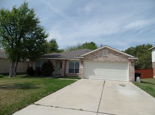 104 E Running Wolf Trl, Harker Heights, TX 76548