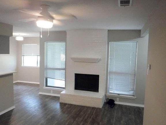 2nd image of 2401 Kingsford Ct
