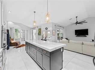 8139 Las Palmas Way, Naples, FL 34109