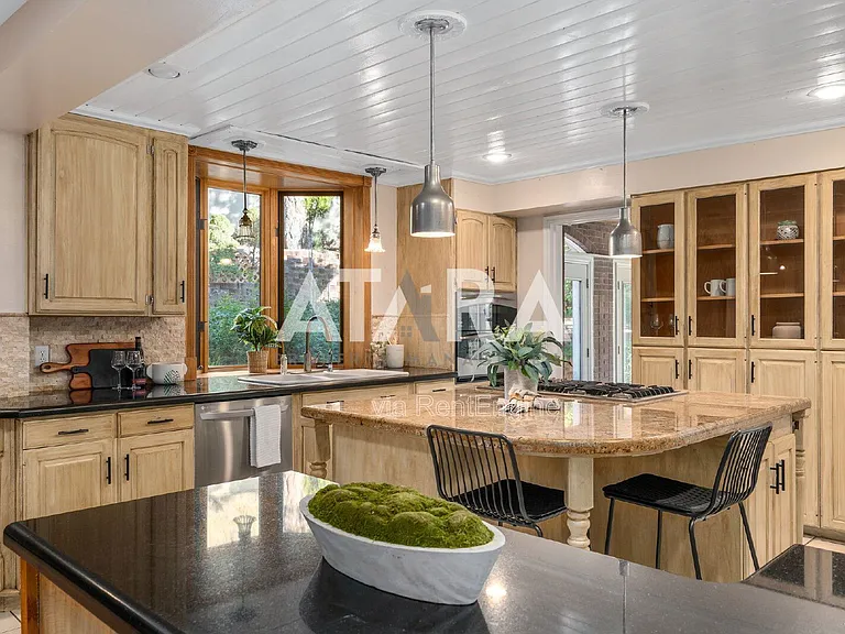 1577 E Tomahawk Dr — Photo 14