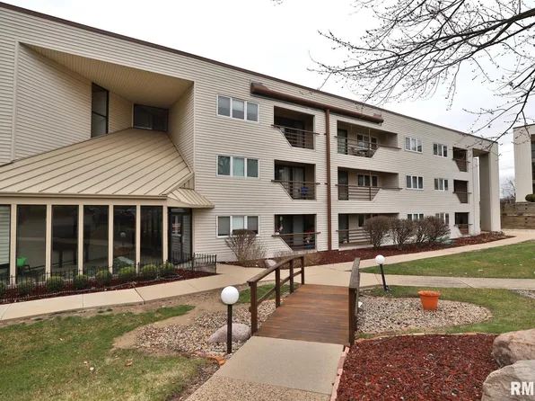 2701 W Willowlake Dr APT 88, Peoria, IL 61614