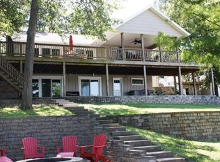 1386 Lake Viking Ter, Gallatin, MO 64640