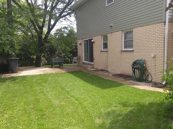 4th image of 755 S Bennett Ave