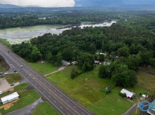 Veterans Dr, Scottsboro, AL 35769