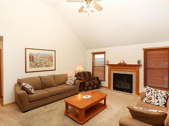 4th image of 7153 Blue Heron Ct
