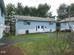 60 Whisconier Rd UNIT 9, Brookfield, CT 06804