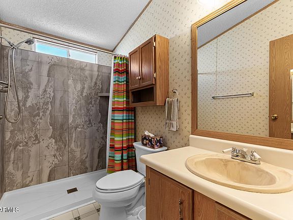 4th image of 17200 W BELL Road #1724