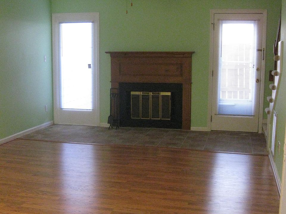 2nd image of 2011 Trexler Ct
