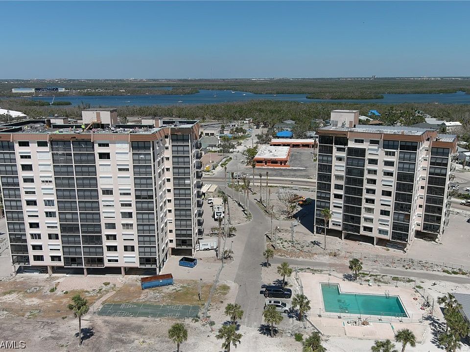 1st image of 2800 Estero Blvd APT 303