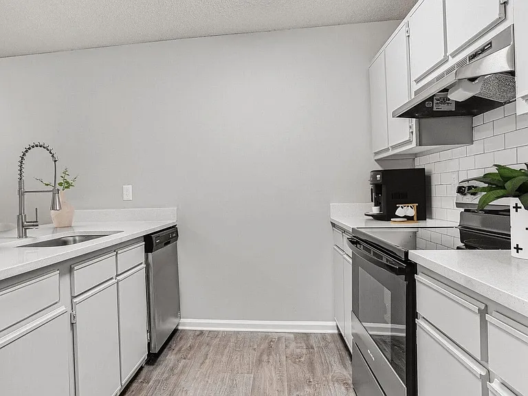 Faris Residences Newnan — Photo 15