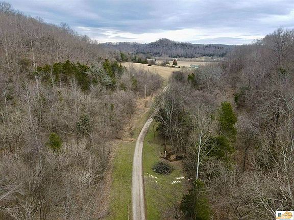 5th image of 567 Branham Rd