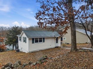159 El Lago Cir, Climax Springs, MO 65324